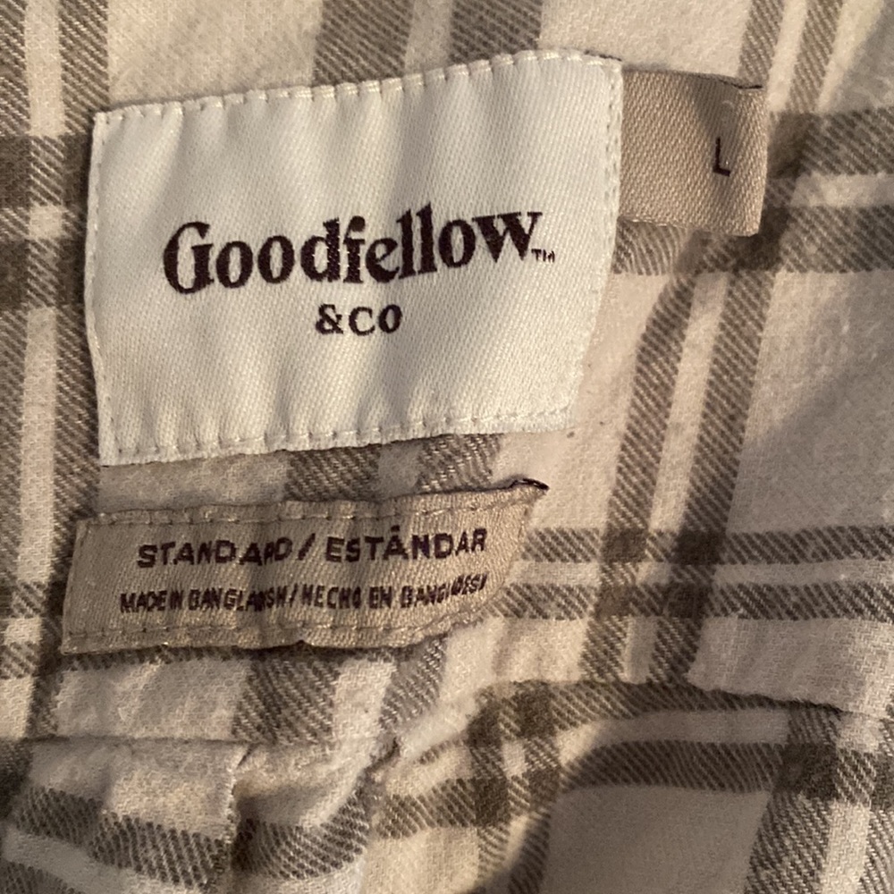 Flannel - Picture 2 of 3
